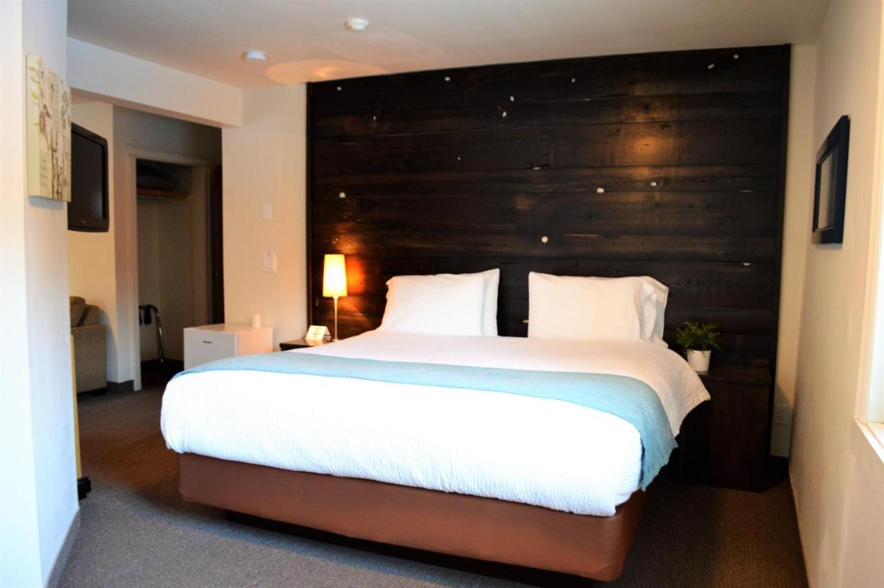 3 Pines Lodge Huntsville Extérieur photo