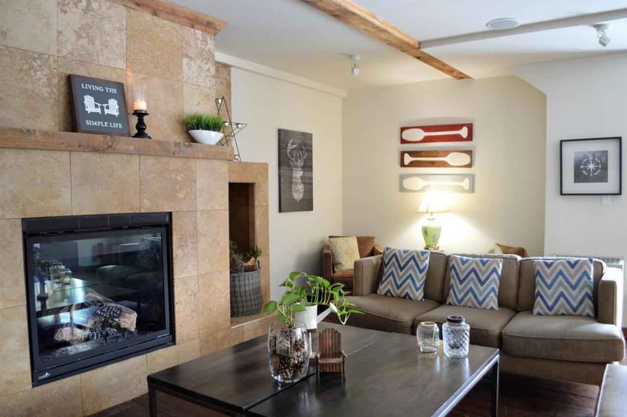 3 Pines Lodge Huntsville Extérieur photo